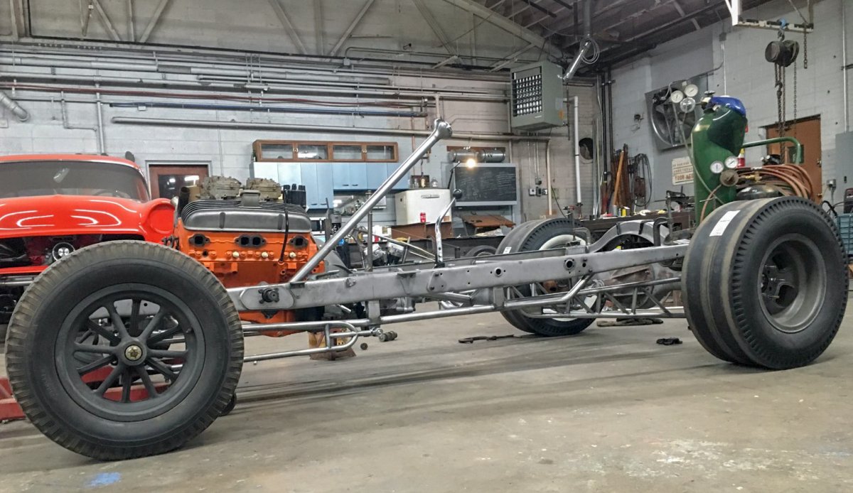Ladder Bars Model A Chassis Magnesium Wheels.jpg