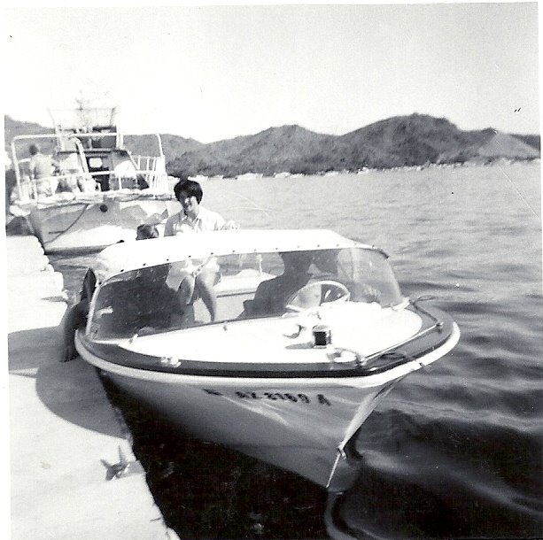 Lake Mojave 1964.jpg