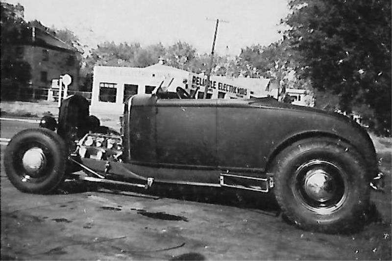 Lawrence Brocchini's Model A Roadster Under Construction (5).jpg