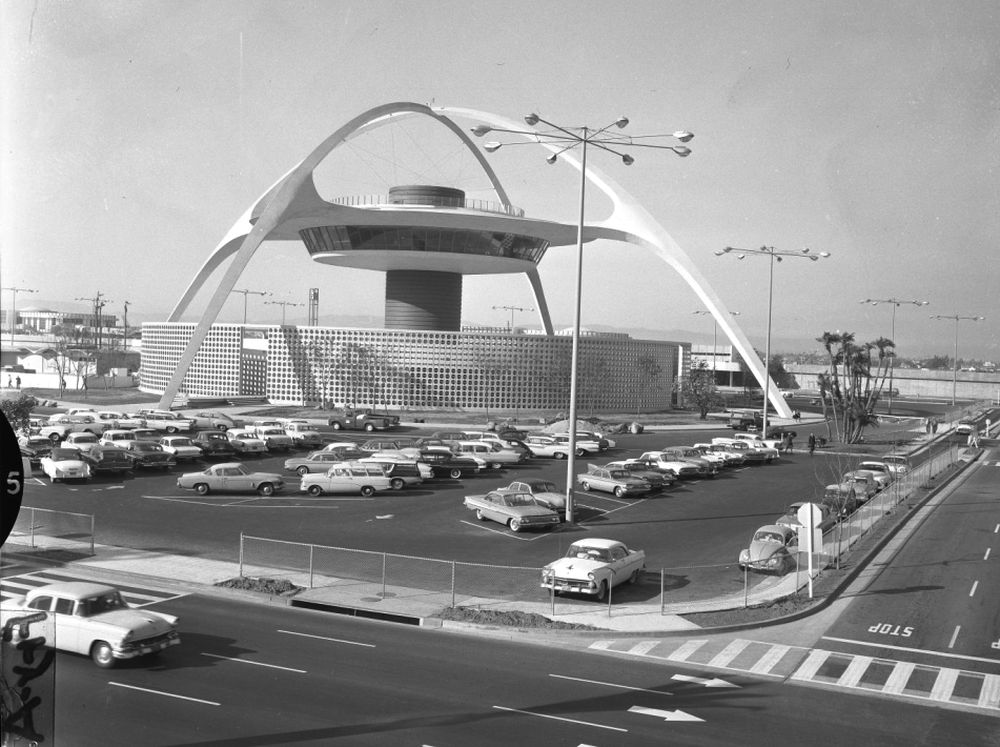 LAX1962_1000.jpg