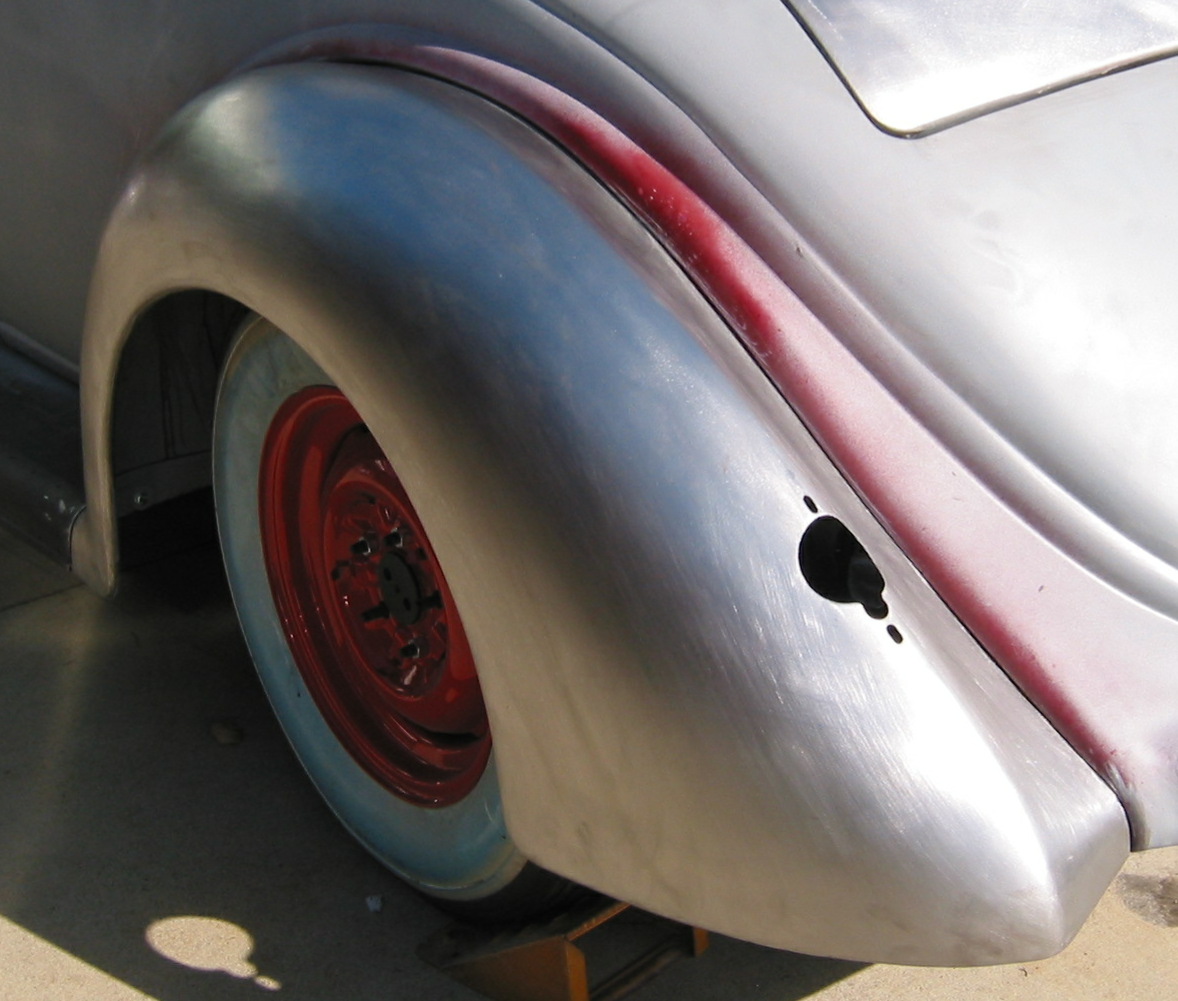 left rear fender-1.jpg