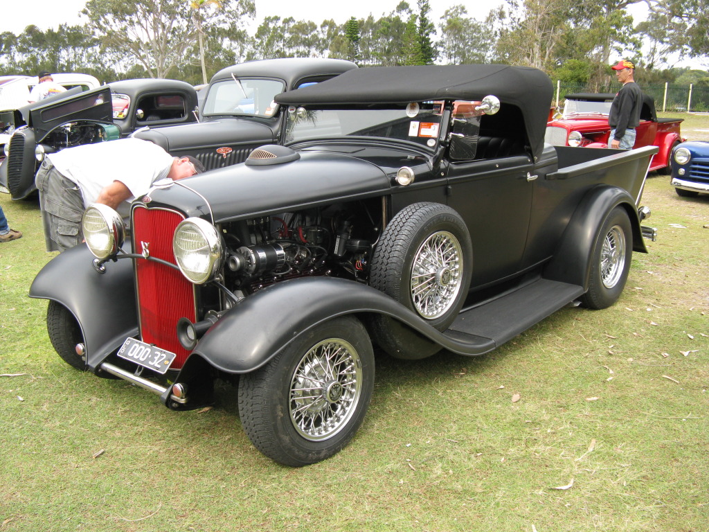Liefman 32 Roadster utility.jpg
