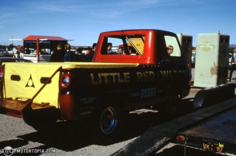Little red wagon1.JPG