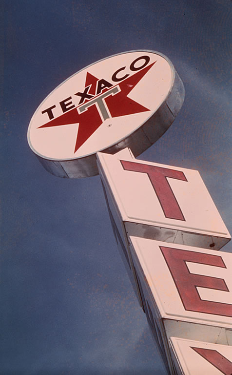 LLV_Texaco Gas Station 01.jpg