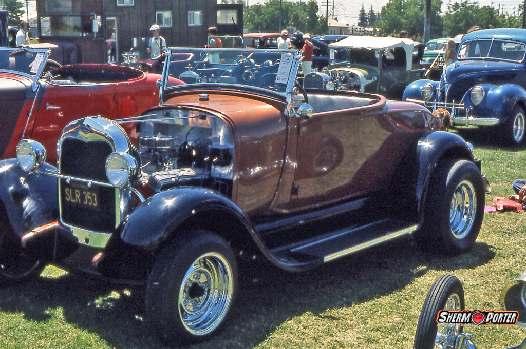 LODI '73 - by Sherm Porter (Bud Bryson '29 Roadster).jpg