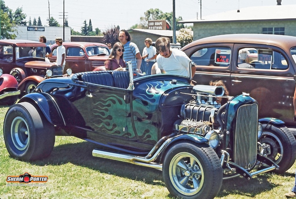 LODI '73 - by Sherm Porter (Flamed '28-'29 Roadster).jpg