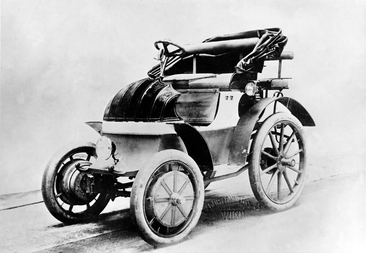 lohner-porsche-mixte-1.jpg