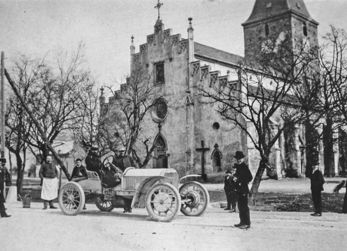 lohner-porsche-mixte-7.jpg