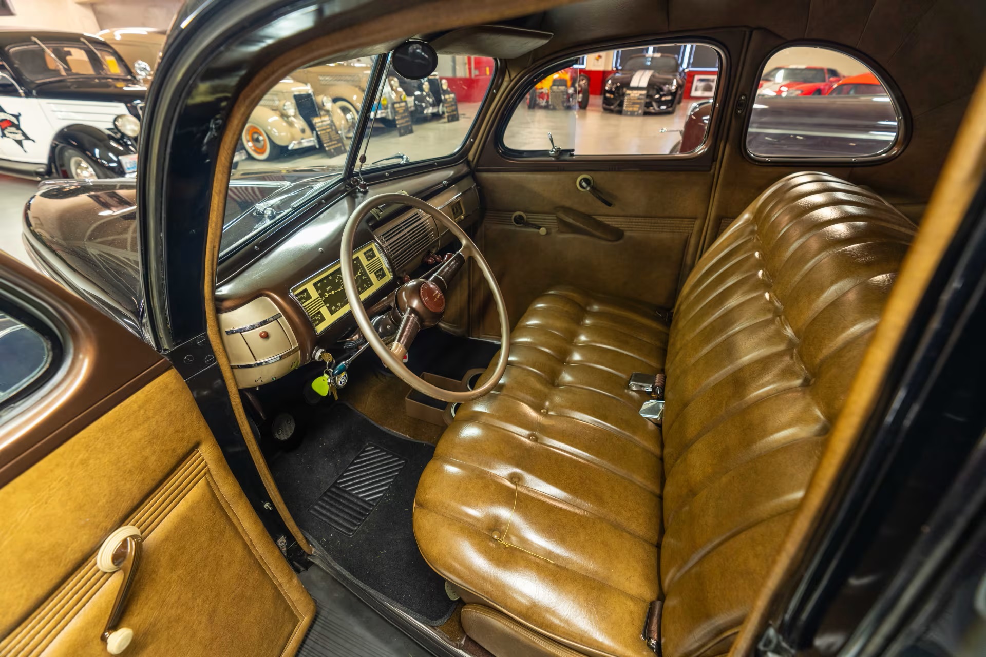 Lot R627- Interior.jpg