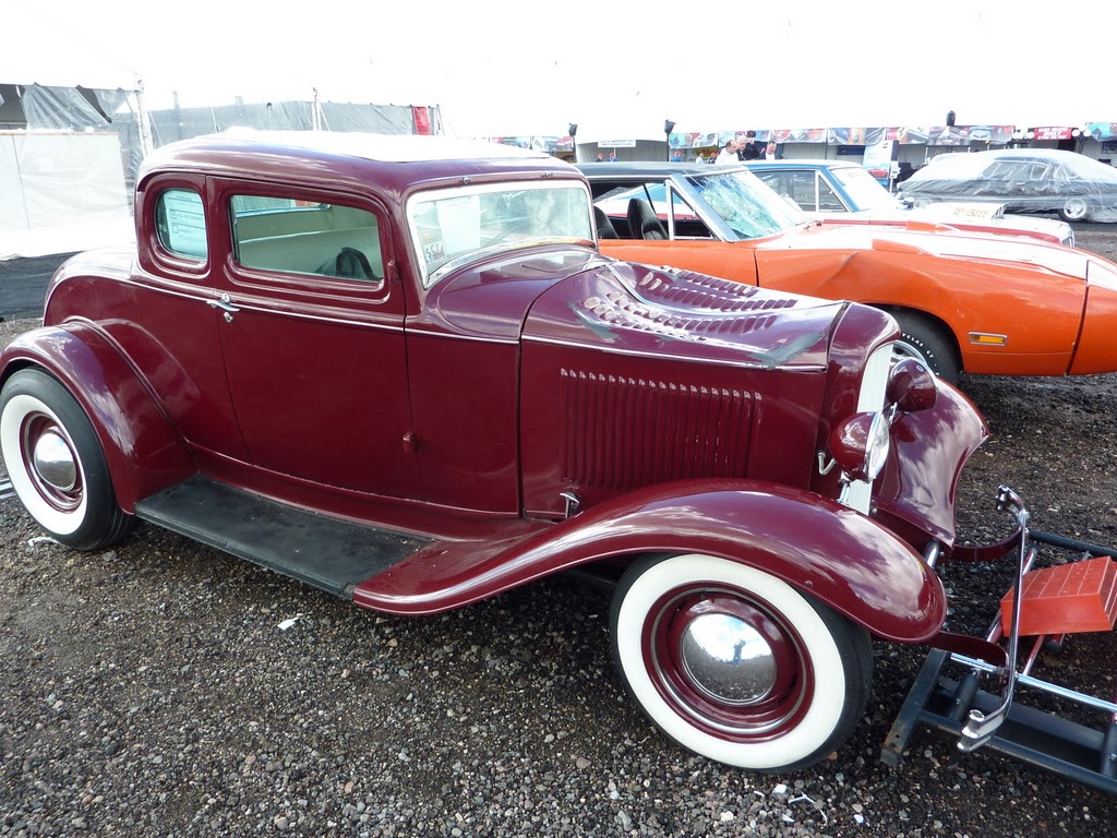 Lou Bingham Coupe - Damage @ R&S Auction Scottsdale Jan 2010 - pic 3.JPG