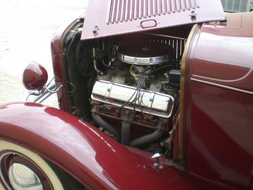 Lou Bingham Coupe - Engine.jpg