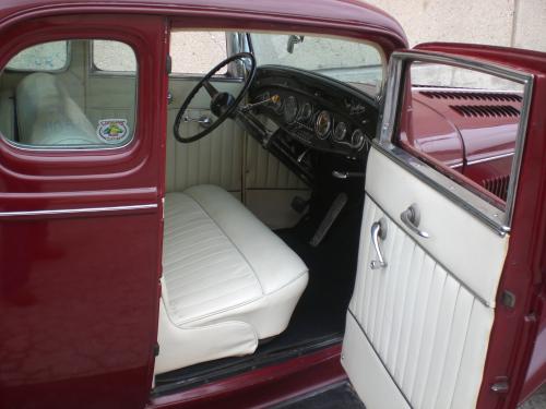 Lou Bingham Coupe - Interior.jpg