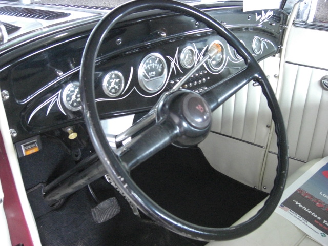 Lou Bingham Coupe @ R&S Auction Scottsdale Jan 2010 - Interior (by Al Liebmann).jpg