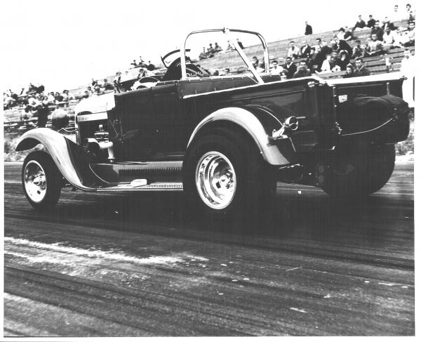 lowe dean in motion hamb.jpg