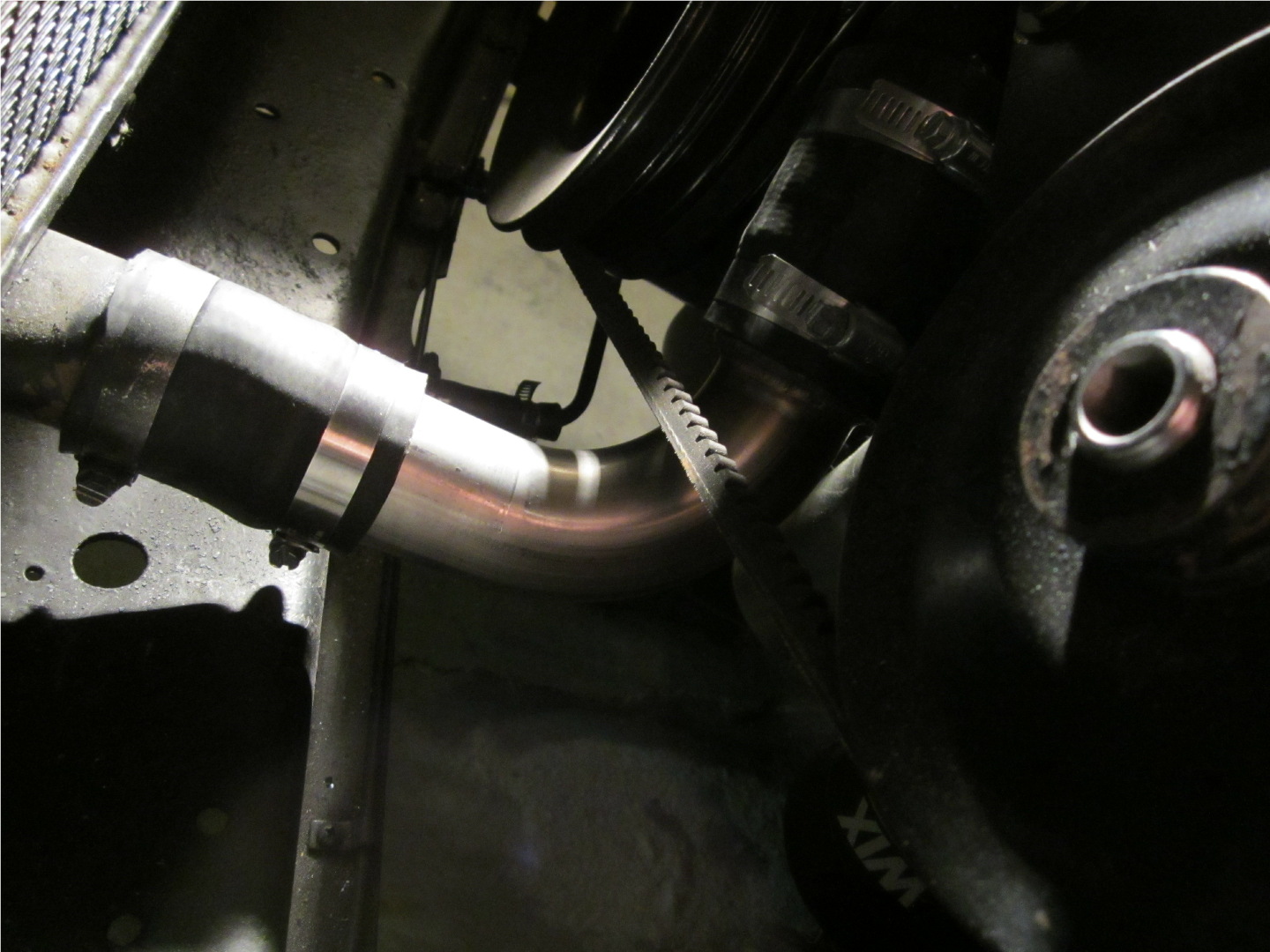 lower hose-1b.jpg