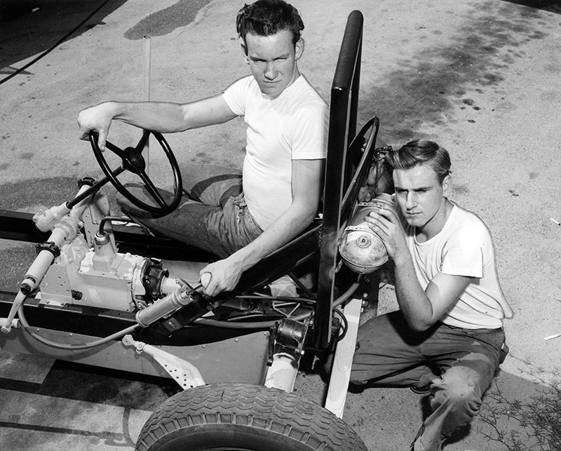 Luggers Car Club of North Hollywood Aug 54 LA Lib.jpg