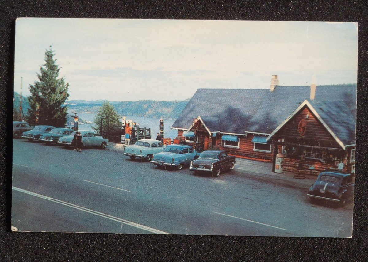 Malahat Chalet 1950s.jpg