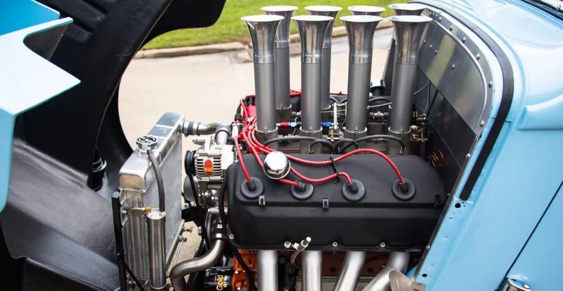 malco1e hemi int.JPG