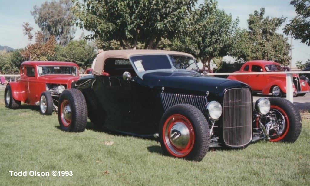 Mark Morton's RODZY - Goodguys WCNs 1993 - Deuce Bruce Olson Memorial Award Winner (with HEMI32).jpg