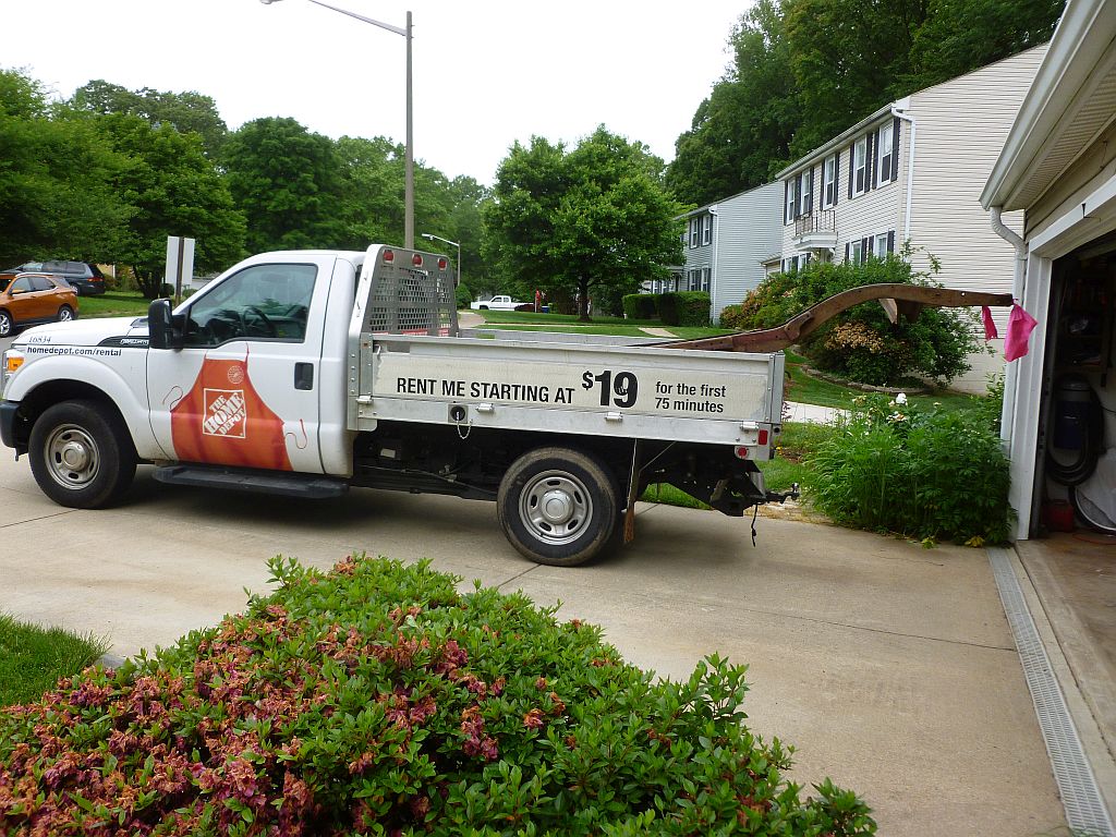 May 25 truck with frame  R.jpg
