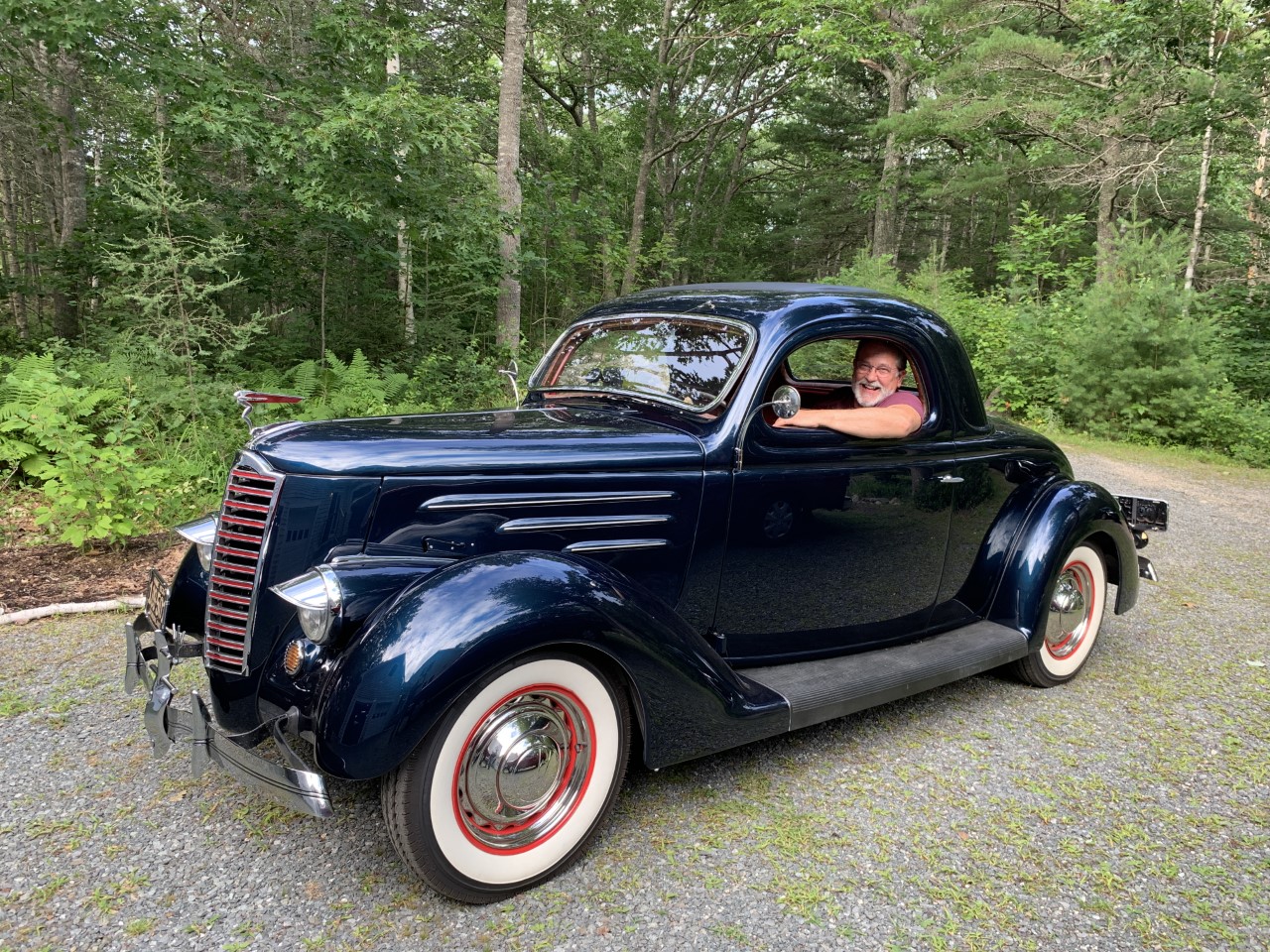 me'n Rolette in Maine.jpg