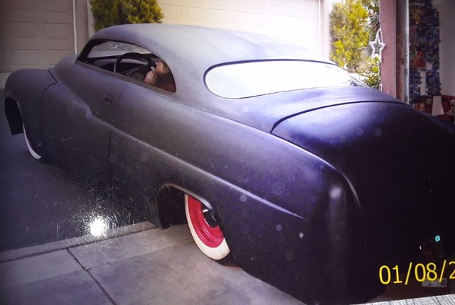 MERC Black Primer Pic 4 010805.jpg