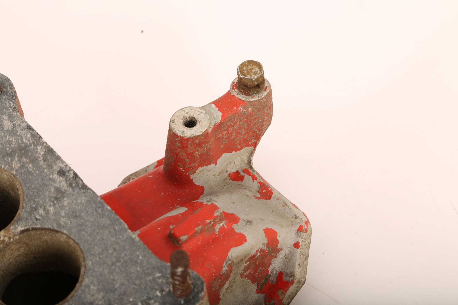 Mercury-M-335-intake-07.jpg