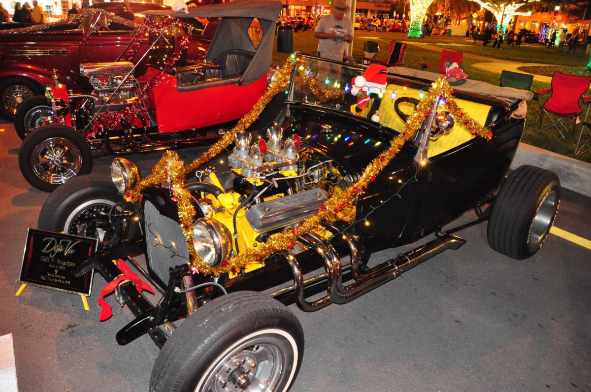 MiamiSpringsChristmasShowA2015.jpg
