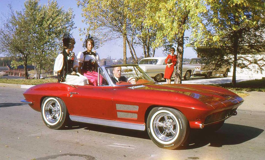 Mid-1960s-Corvette-1080x650.jpg