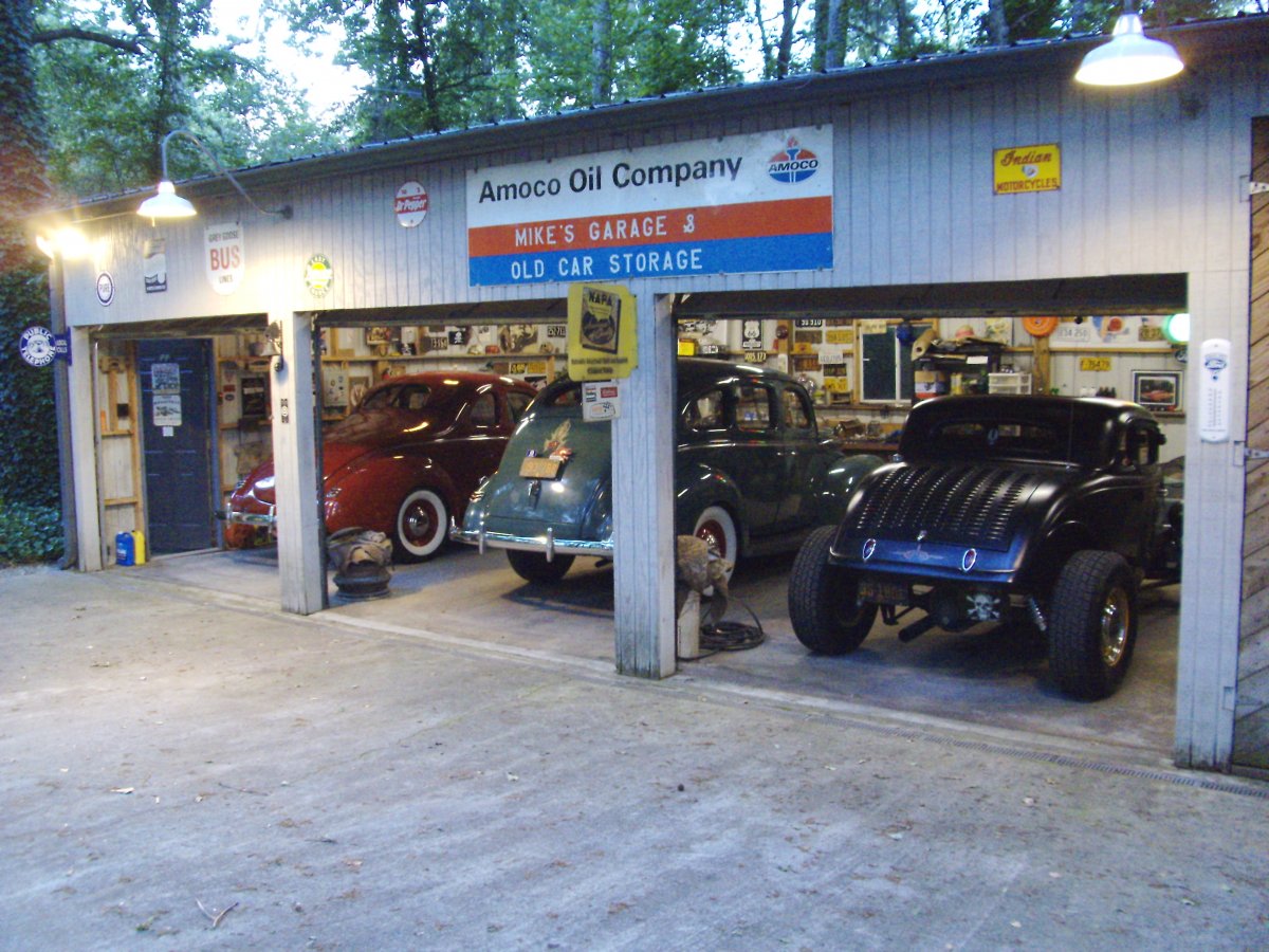 Mike's Garage 005.JPG