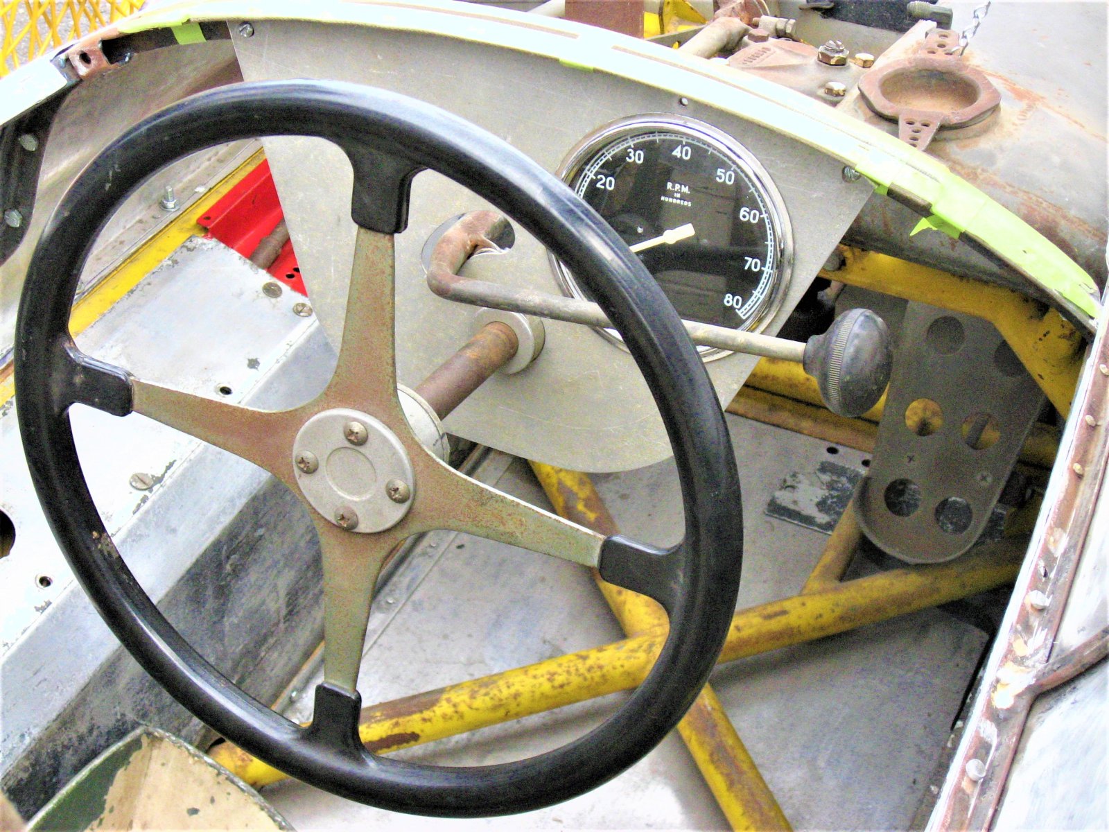 miller shift and tach 1 (2).JPG
