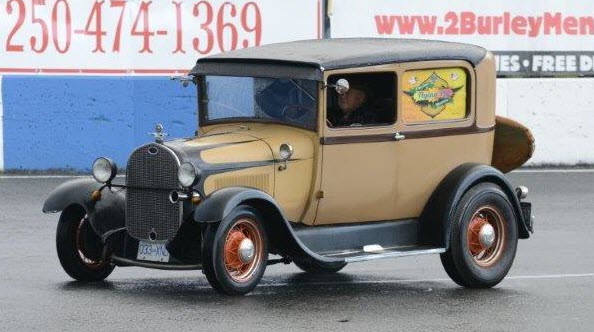 Model A at Western speedway.jpg