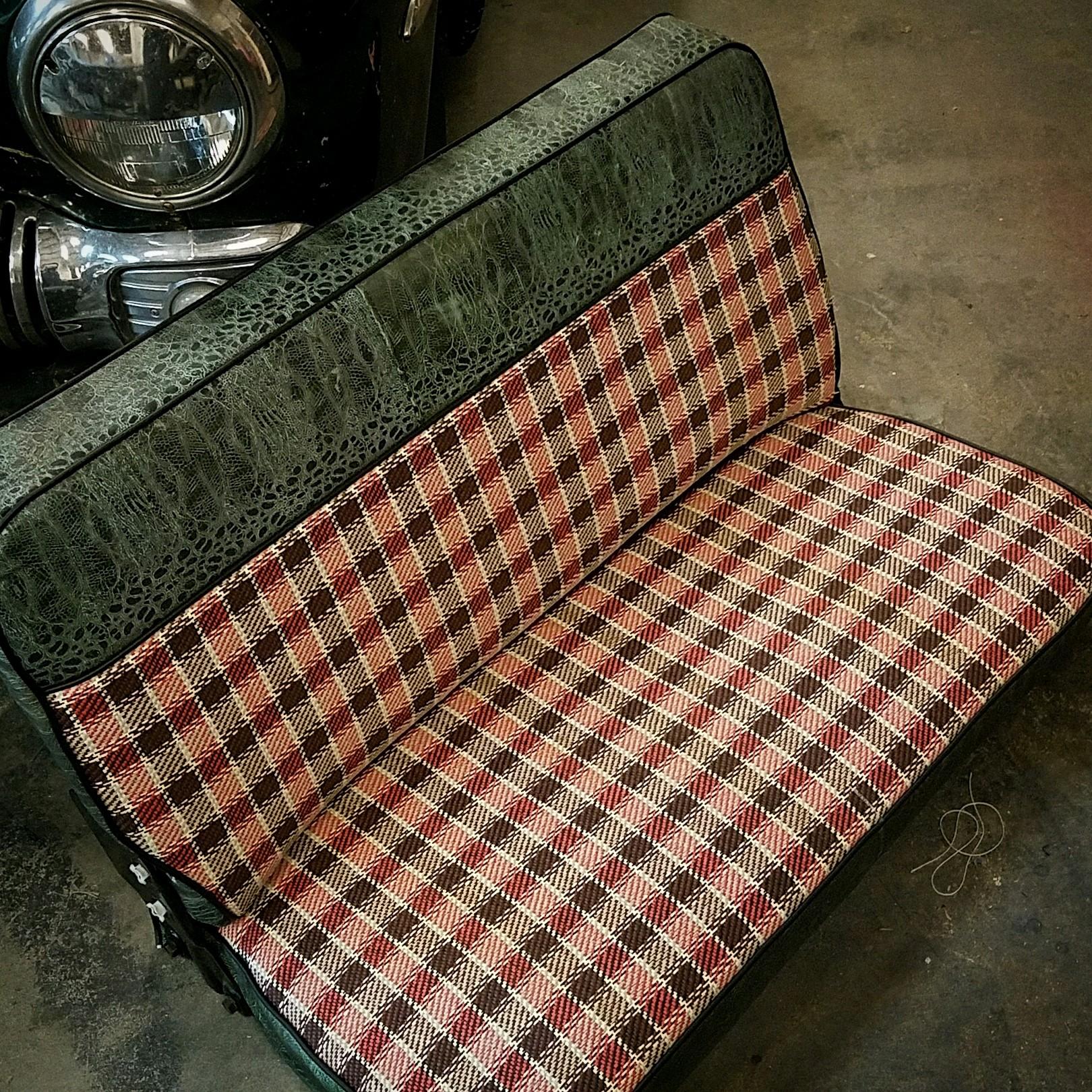 Model A bench seat.jpg