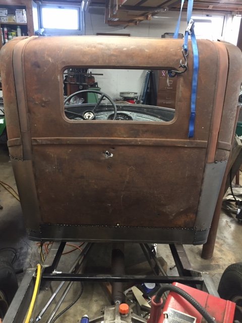 model a cab rear5.JPG