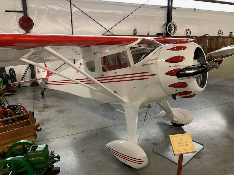 Monocoupe_NC2064.jpeg