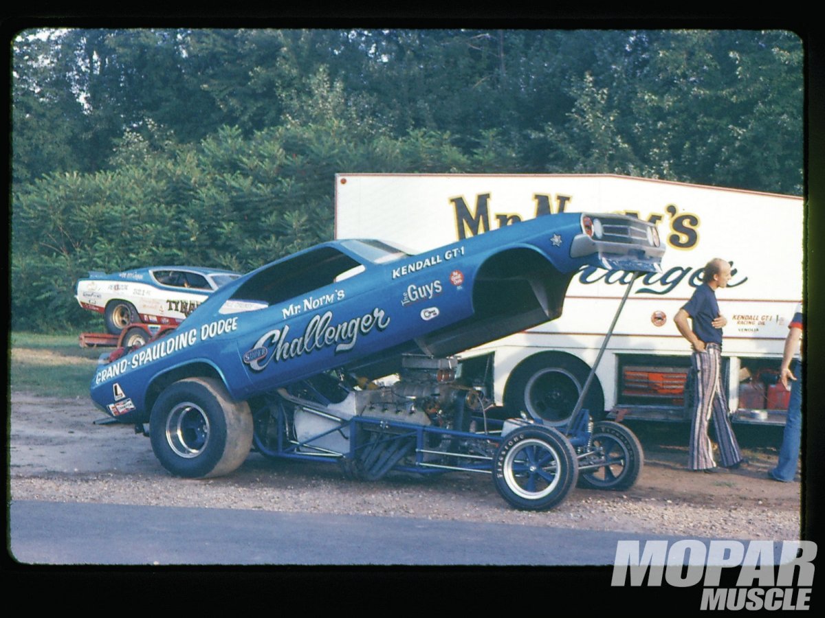 mopp-1107-14-o+vintage-mopar-drag-racing-photography+grand-spaulding-dodge-chall.jpg