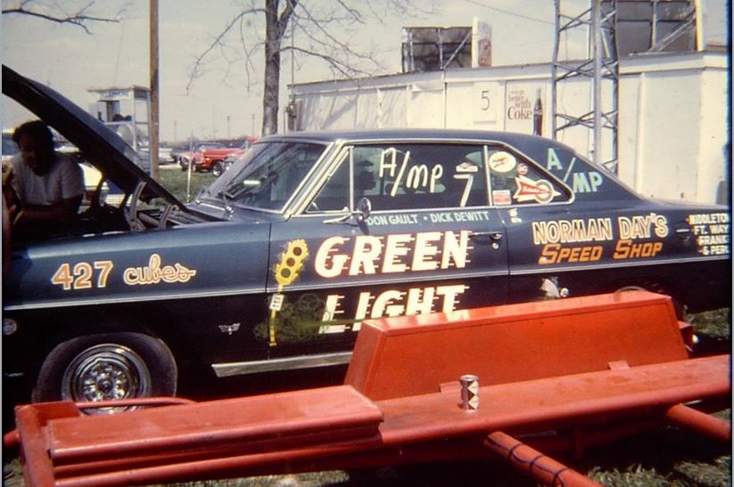 MP Green light.JPG