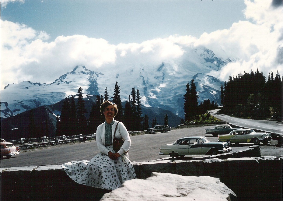 MtHood1957Sml.jpg