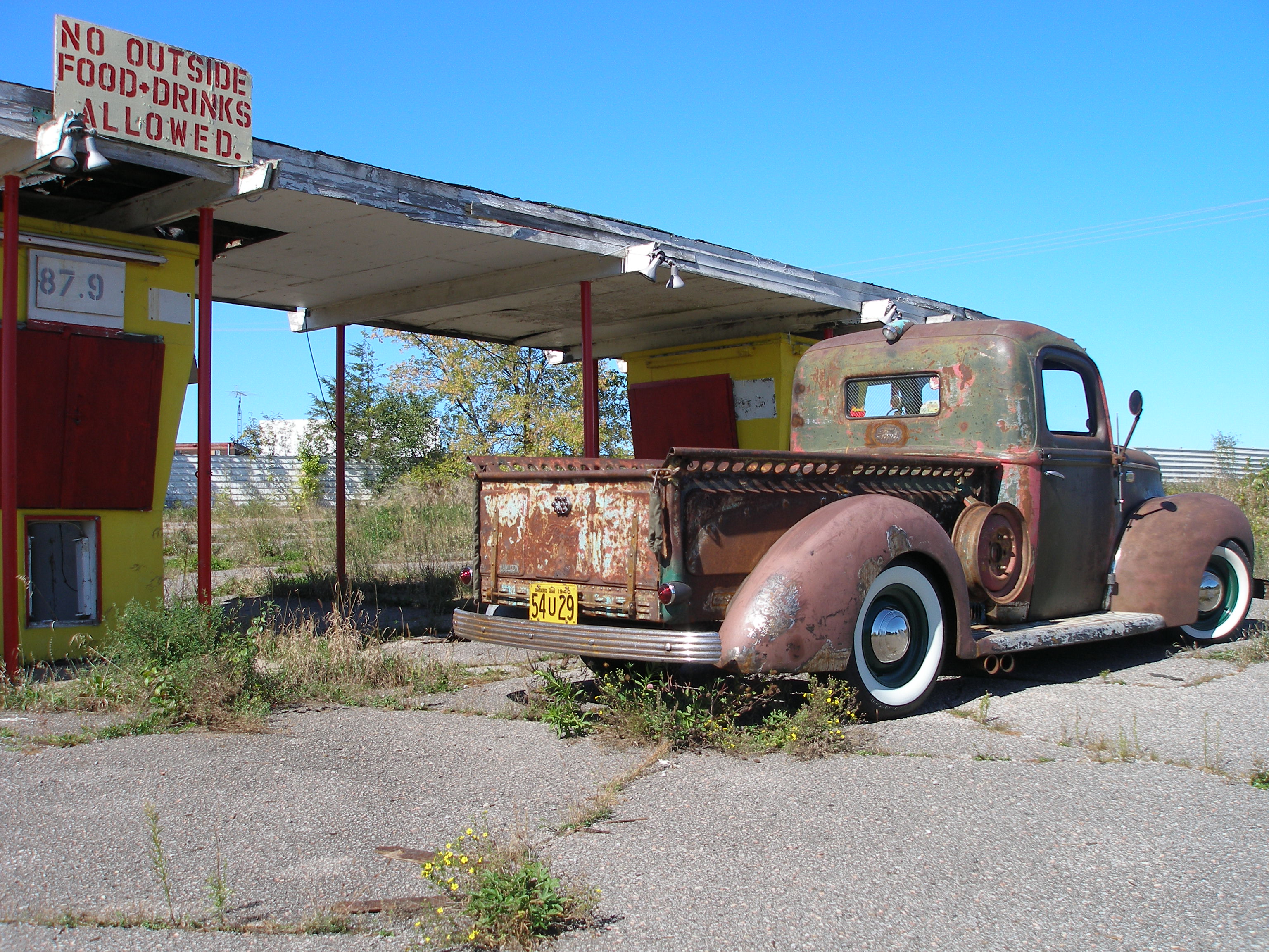 mustang drive in 006.JPG