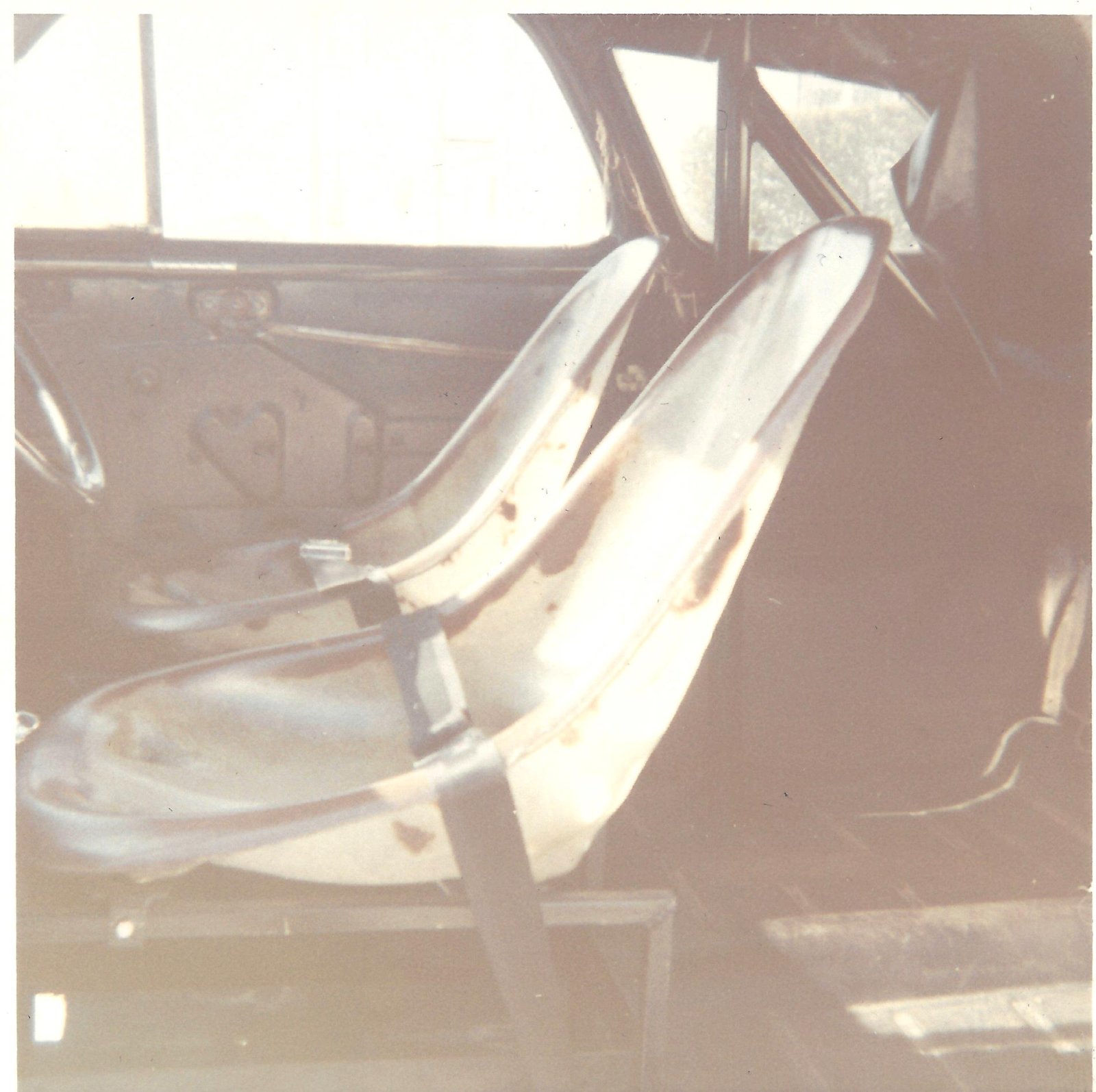 MY 1st INTERIOR REBUILD MOVING ROLLBAR INSTALL.jpg