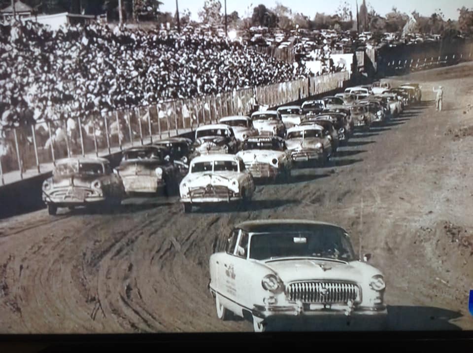NashpacecarHudsonHornettsracers_n.jpg