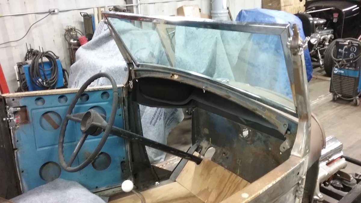 new roadster 296.jpg
