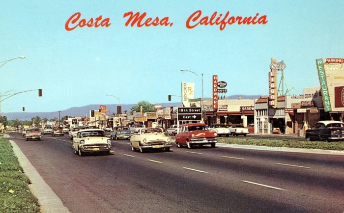 Newport_Boulevard_Costa_Mesa_1950s-700x434.jpg