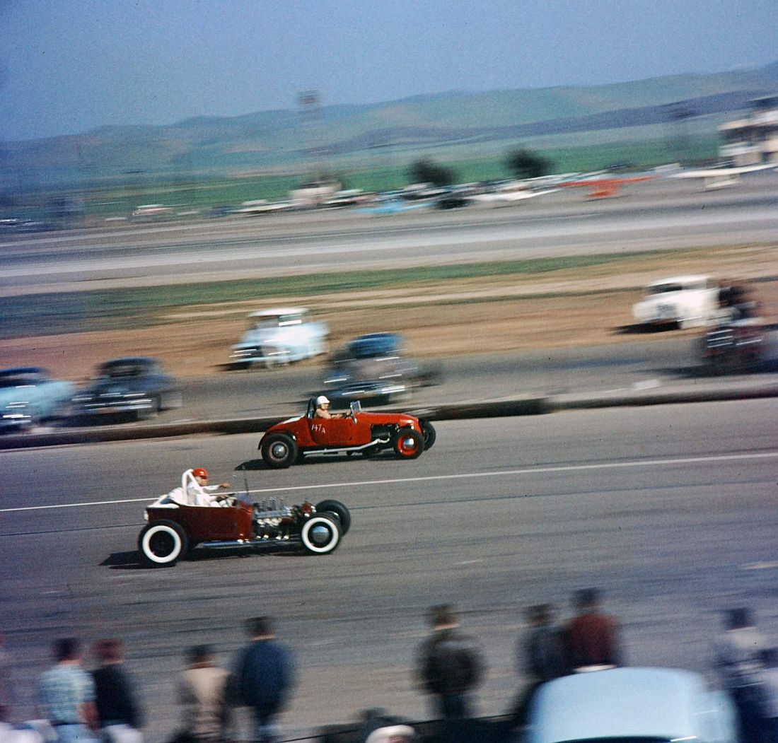 NHRA Drag Racing Meet Held in Santa Ana - Ralph Crane for LIFE (4).jpg