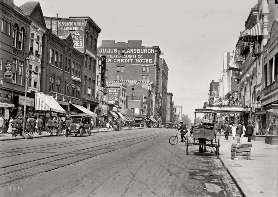 Ninth Street, Washington DC, 1915..jpg