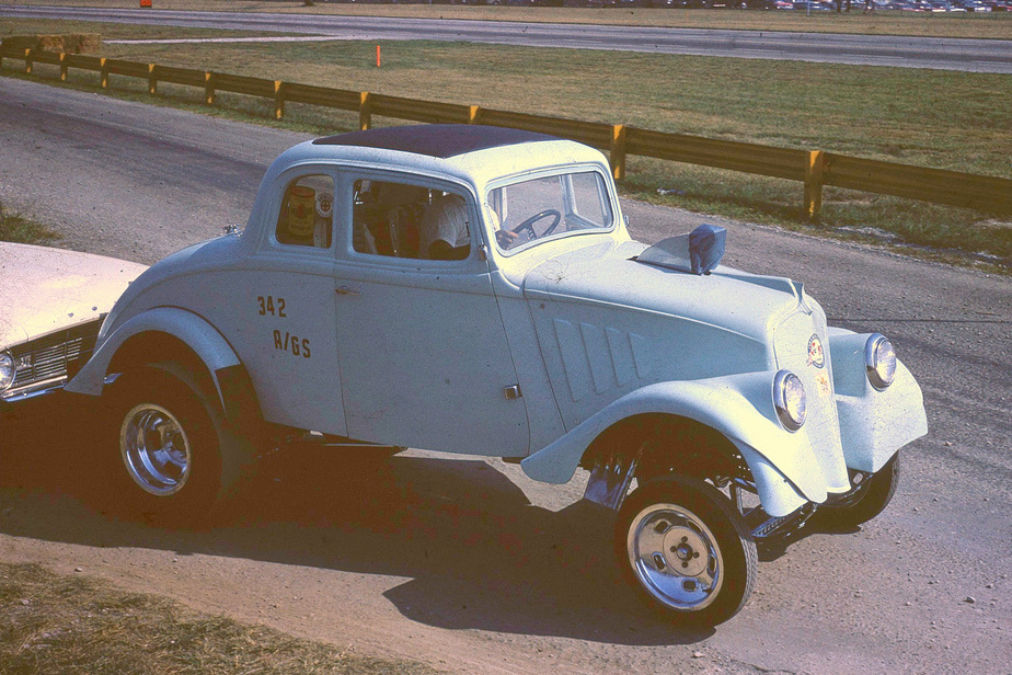 Ohio-George-Montgomery-1933-Willys-Gasser-Chevy-Power.jpg