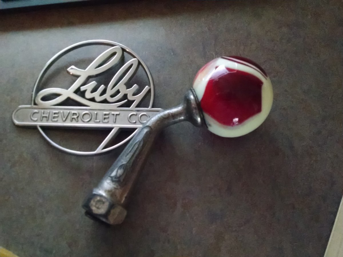 old knob.jpg