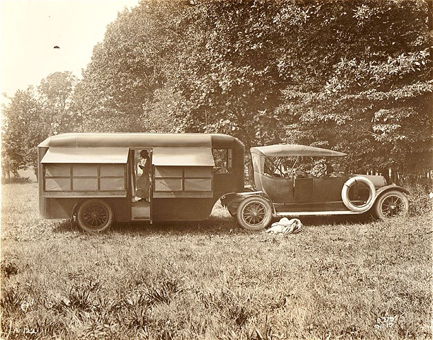 old trailer (2).jpg