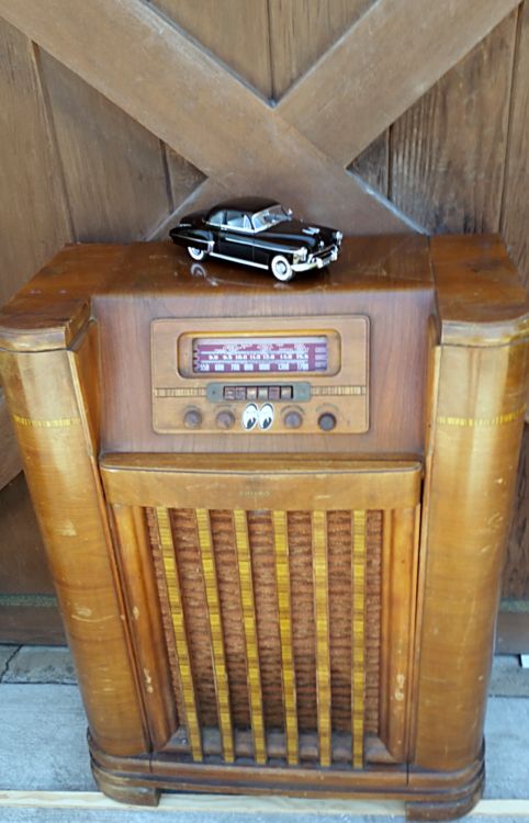 Olds on Philco01.jpg