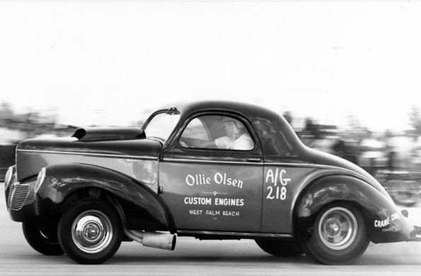 Ollie Olsen’s A G Willys at speed. Note very clean profile.jpg